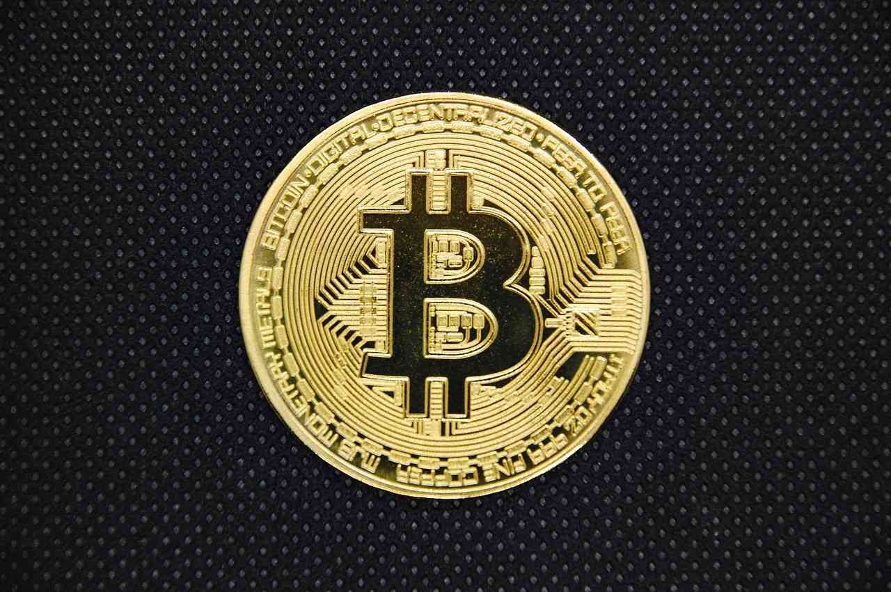 bitcoin-cryptocurrency-investment-psychology-strategies