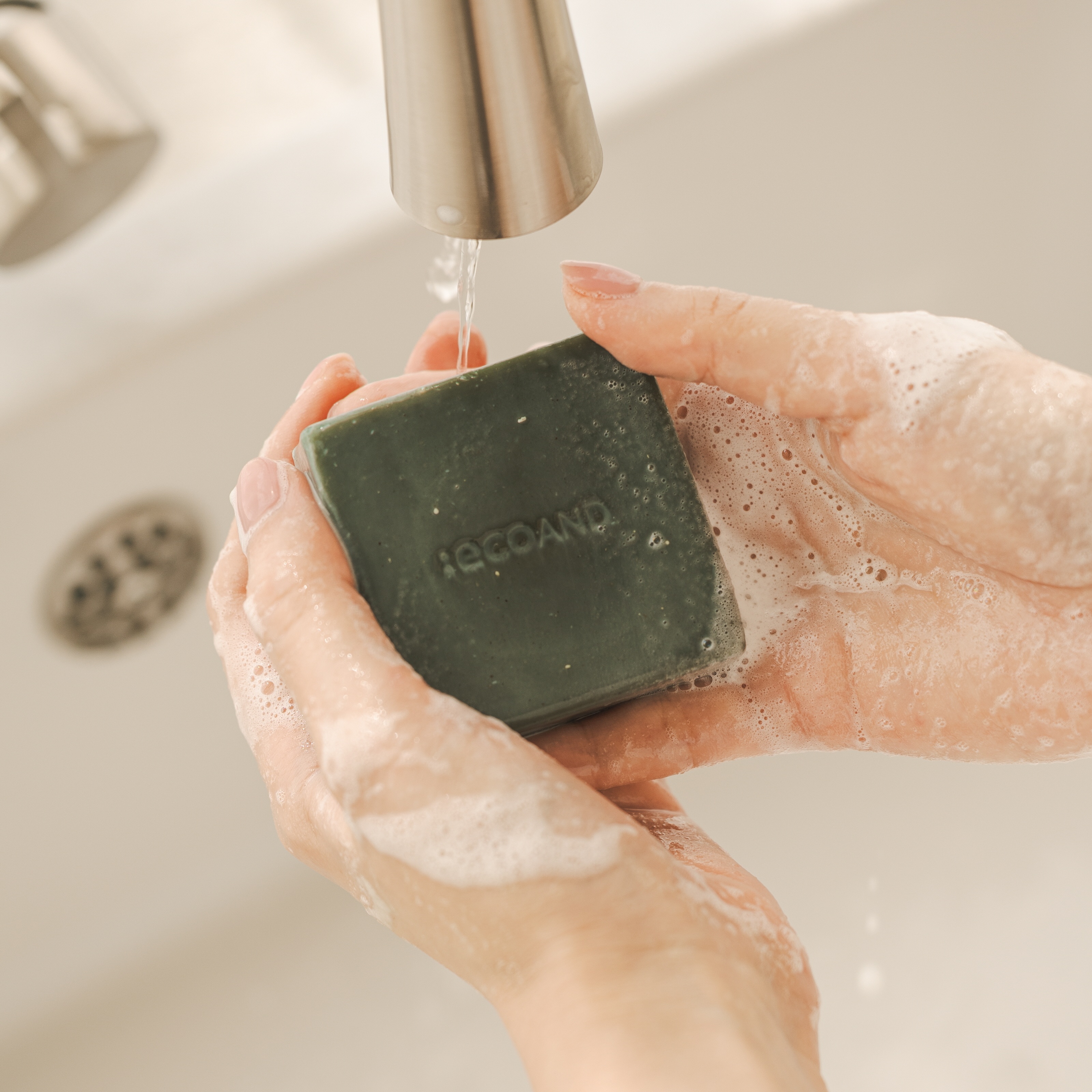 에코앤드비건스칼프릴